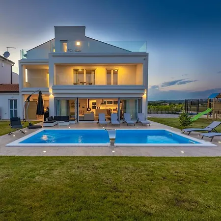 Villa Eni East *