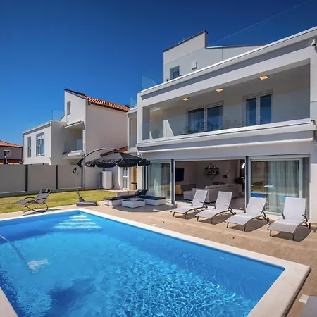 Villa Eni East *
