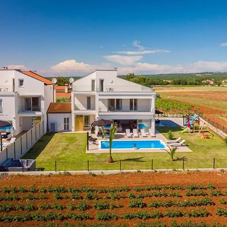 Eni East Villa *